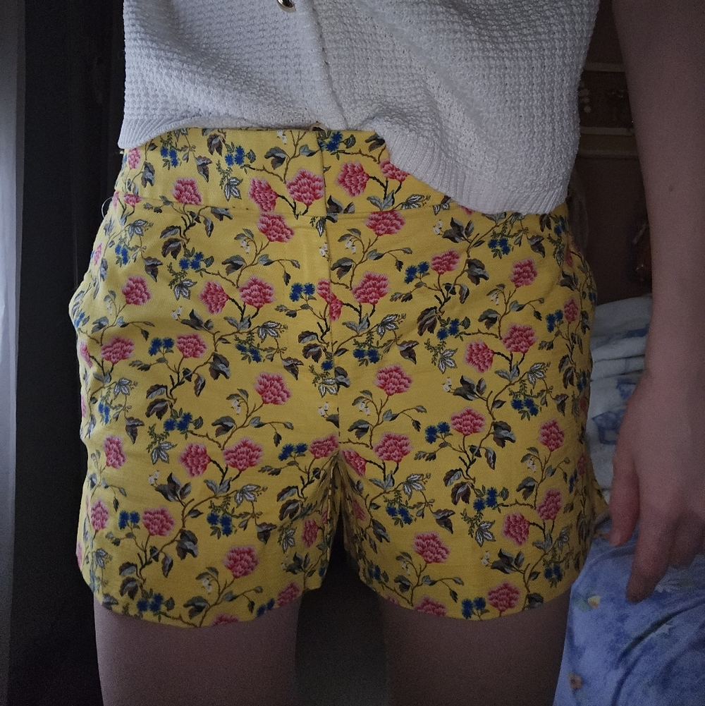 Loft Floral Print Yellow Women's Shorts